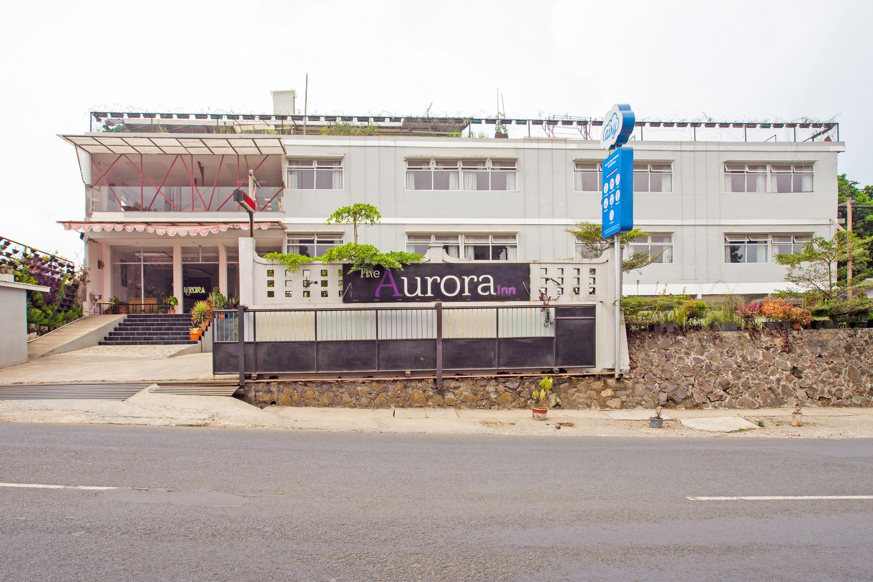 Super Oyo Collection O 3876 The Aurora Inn Лембанг Екстер'єр фото
